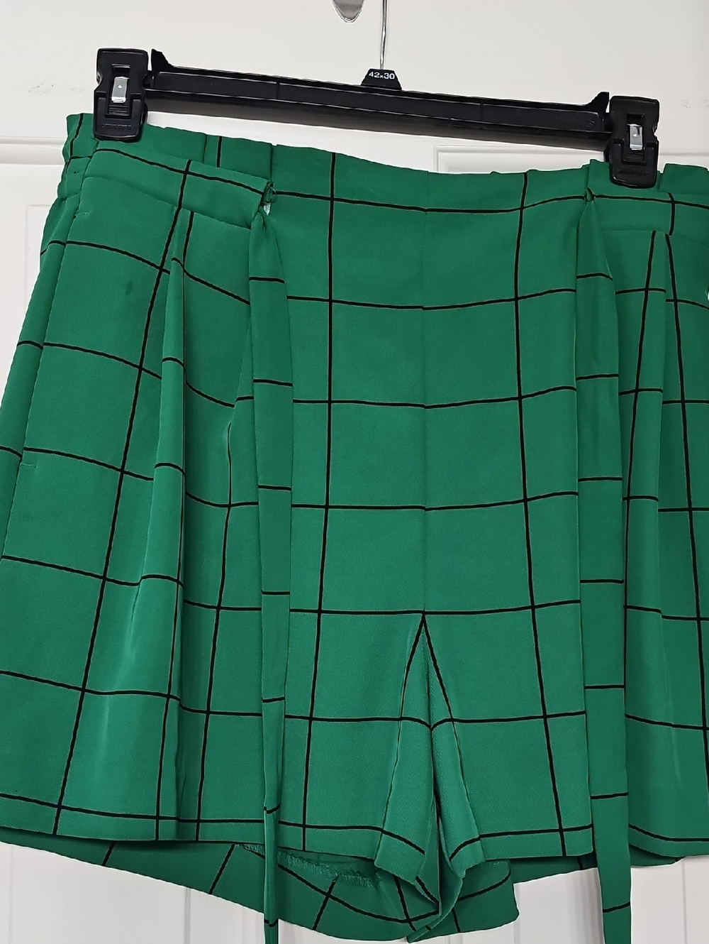 Worthington Green Windowpane Skort with Black Grid